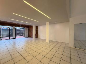 Local comercial , Cuenca · Local Comercial de 150 m² en Renta | Sector Luis Moreno Mora | 2 Parqueaderos