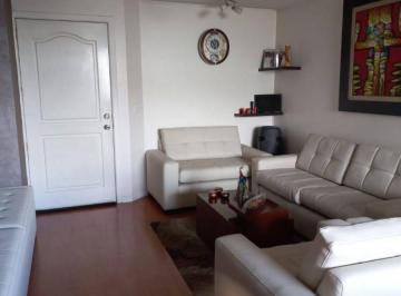 Departamento de 3 habitaciones, Quito · Vendo Departamento Sector El Condado de Tres Dorm.