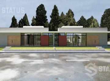 Casa · 156m² · 3 Habitaciones · 2 Estacionamientos · Venta de Casa Una Sola Planta Sector Sangolquí - Cerca Redondel El Colibrí