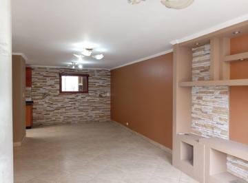 Casa de 4 habitaciones, Quito · Casa de 100 m² con 4 Dorm. Sector Portal Shopping