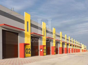 Local comercial · 154m² · 2 Estacionamientos · Alquiler de Bodega en Almax 3 en Samborondon Am