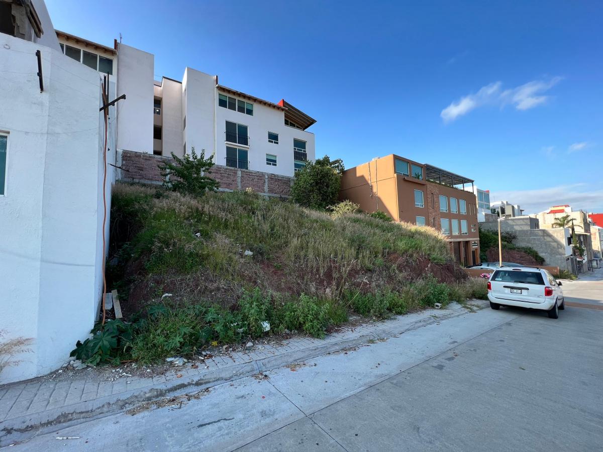 Lot with Excellent View, Centrally Located in Milenio III, Querétaro