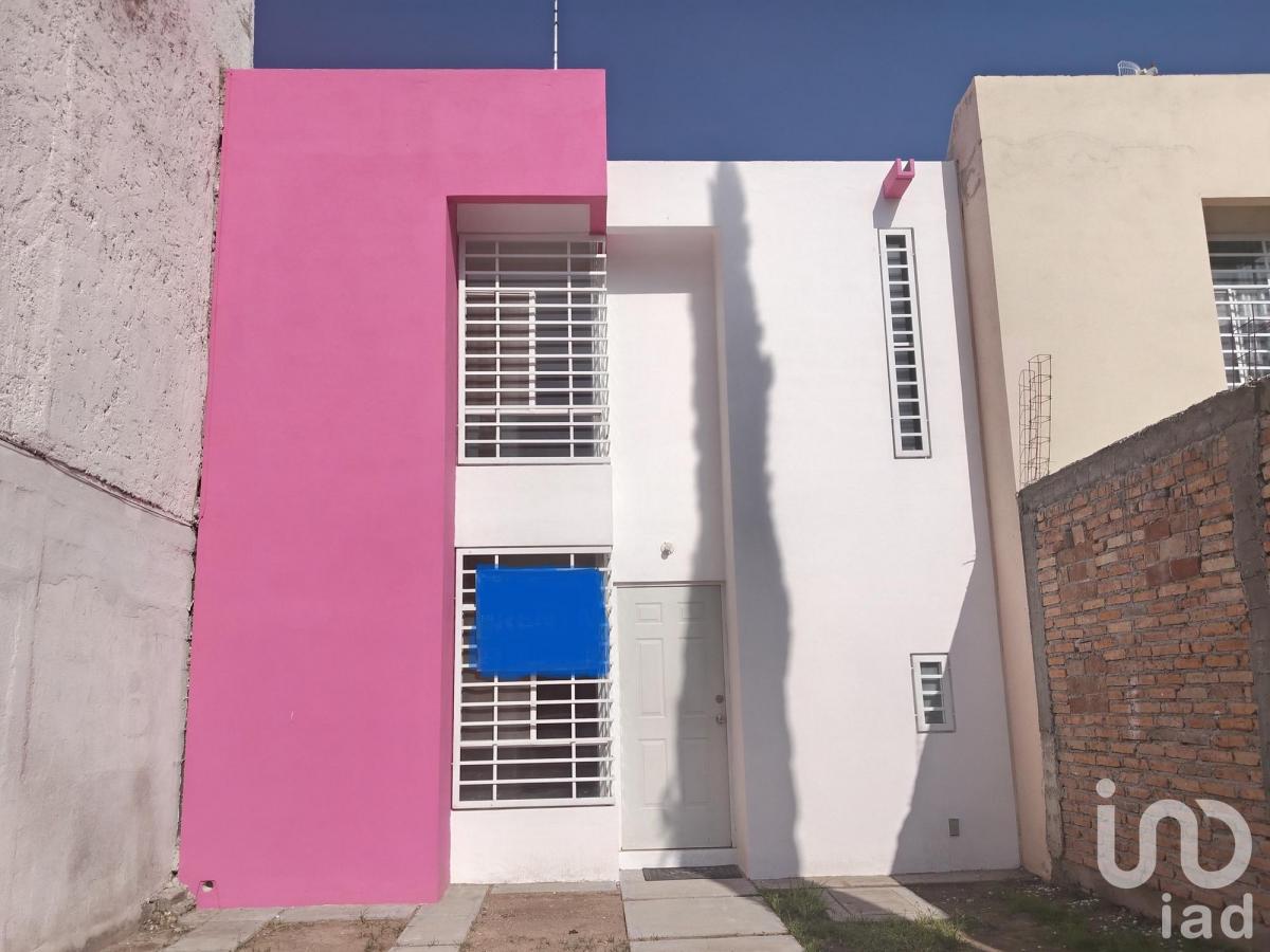 Rental House in La Cartuja, Jesús María