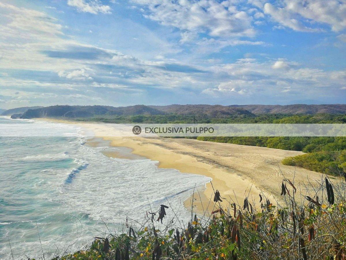 Residential Land for Sale near Bahías de Huatulco Airport