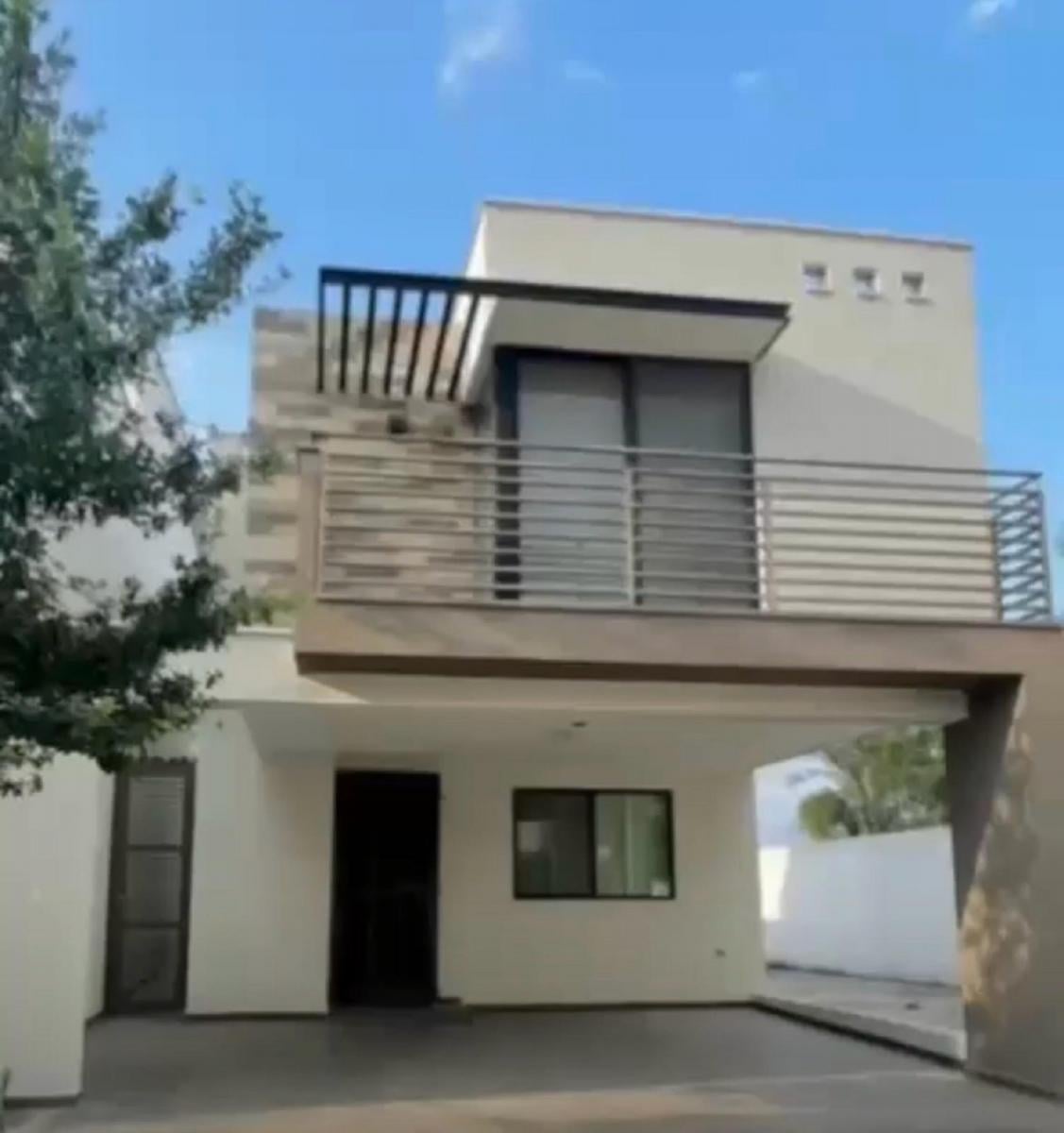 Casa - Fraccionamiento Altabrisa