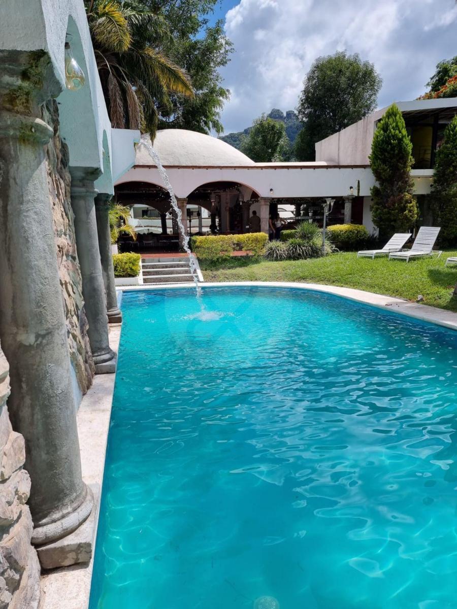 Hotel Mythos: Residential Property for Sale in Lomas de La Presa
