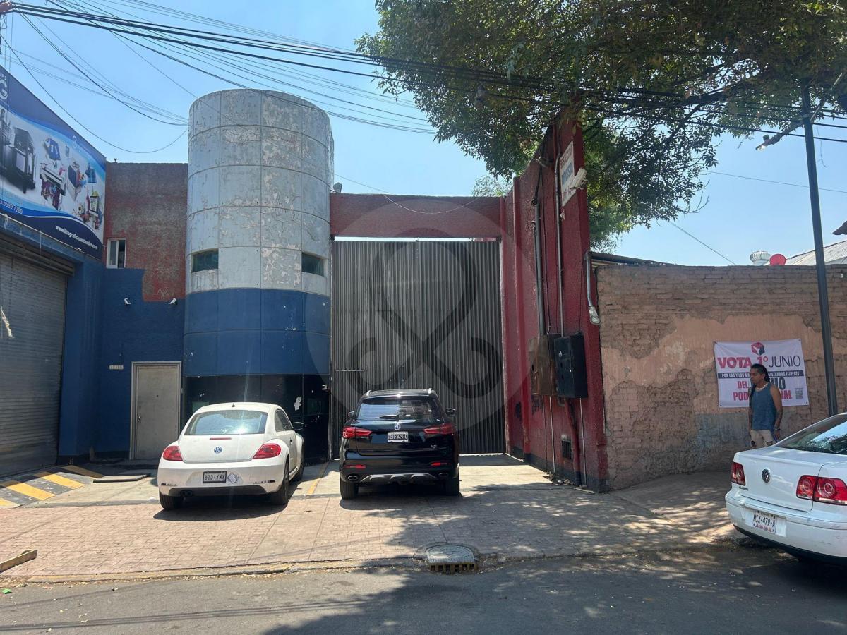 Commercial Warehouse for Rent in Cuauhtémoc